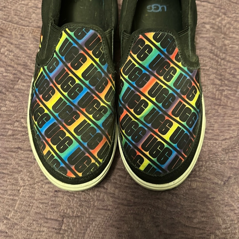 UGG Black Sneakers with Woven Design - Picture 9 of 9